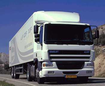 Ontwikkeling, productie, marketing, verkoop en service van middelzware en zware trucks.